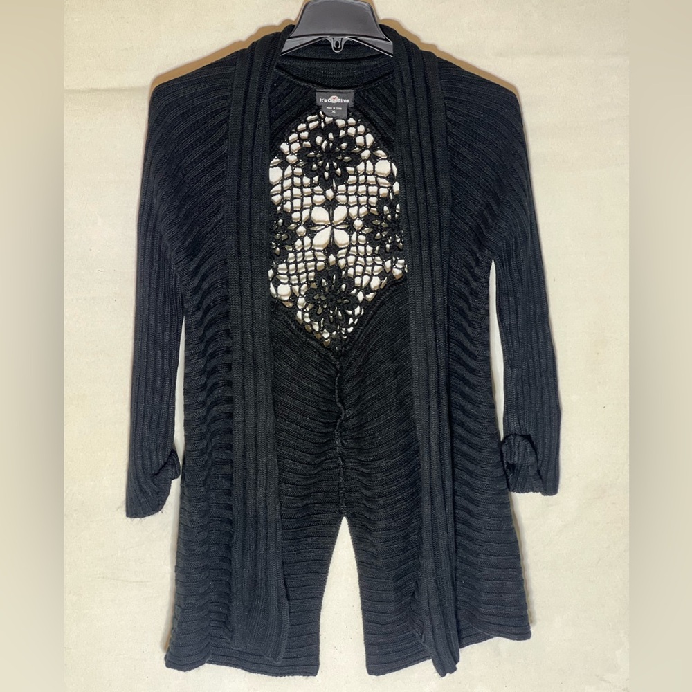 Women’s Black It’s Our Time, thick wrap/sweater